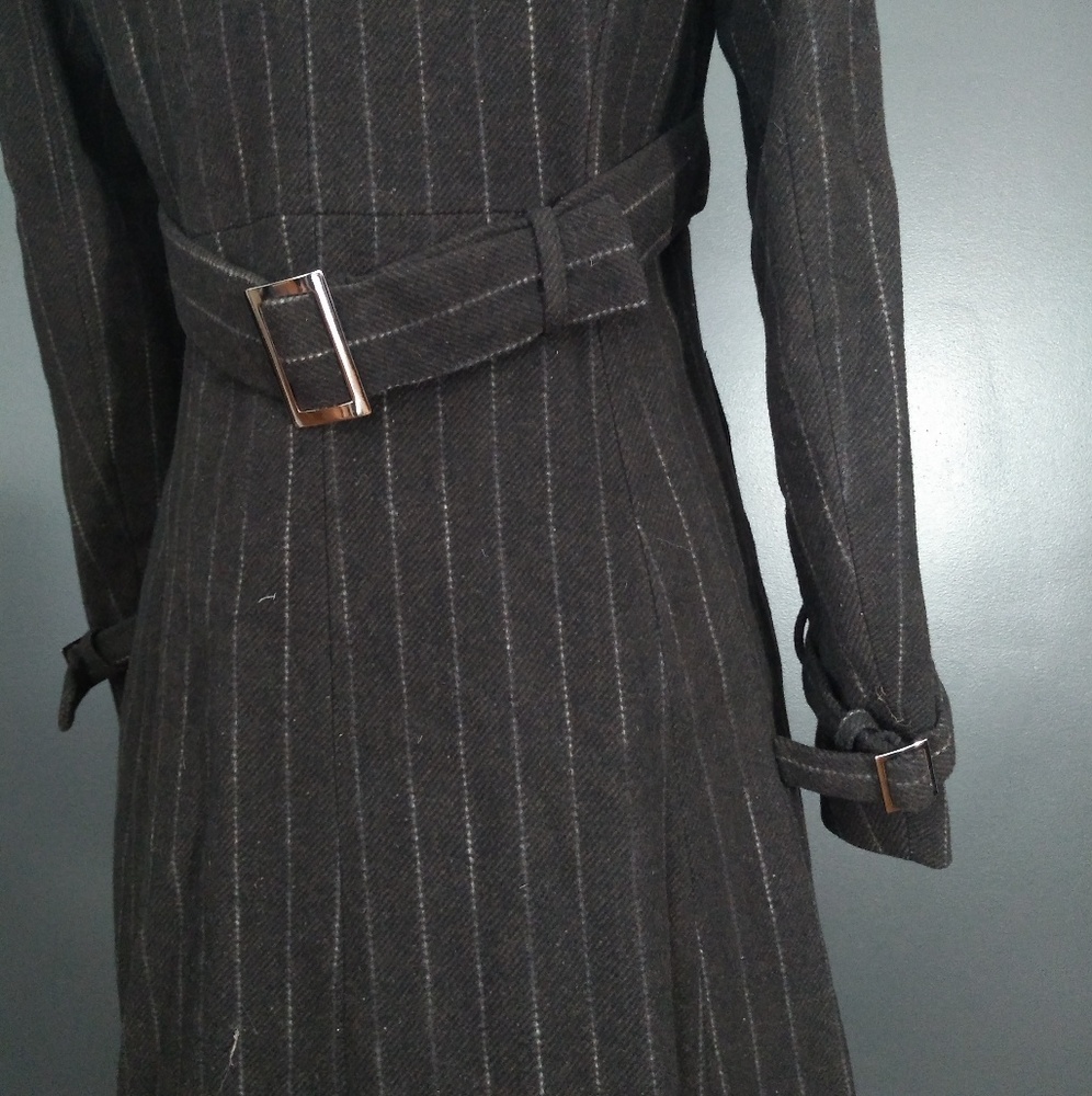 Full length military coat - Picture 3 of 6